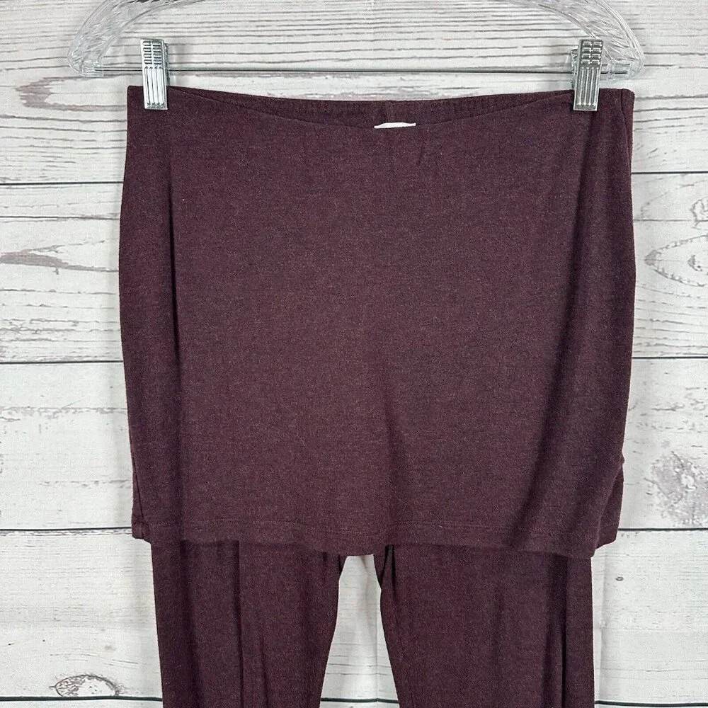 Cabi Skirted Legging Womens Medium Red 3672 Stretch Midrise Modest M'Legging - Picture 2 of 13